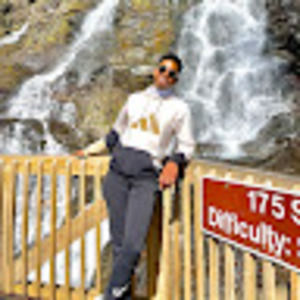 Meet your Posher, Elijah